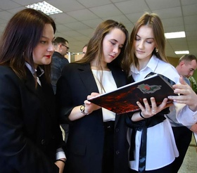 Выставка-презентация книги «Сестры Хатыни. Гродненщина» открылась в Лидском историко-художественном музее